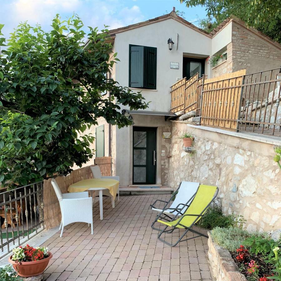 La Casa Nel Bosco Malcesine Exterior foto
